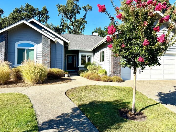 6749 Wintergreen Court  Santa Rosa CA 95409 photo
