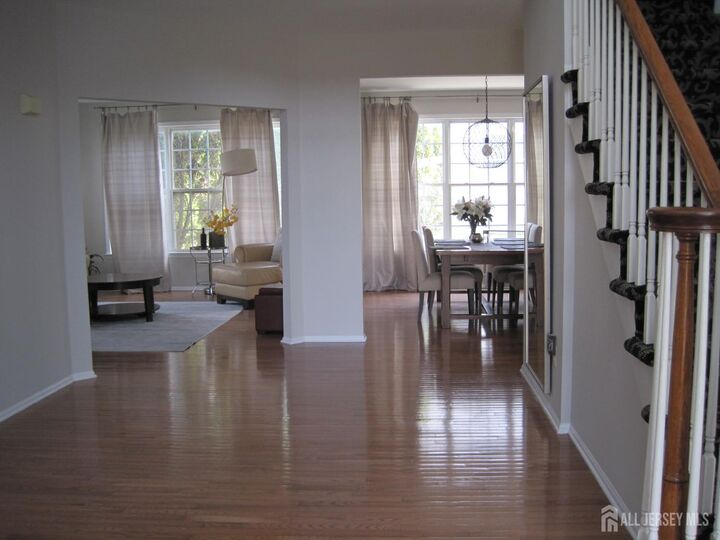 Property Photo: 18 Seminole Court NJ 08831