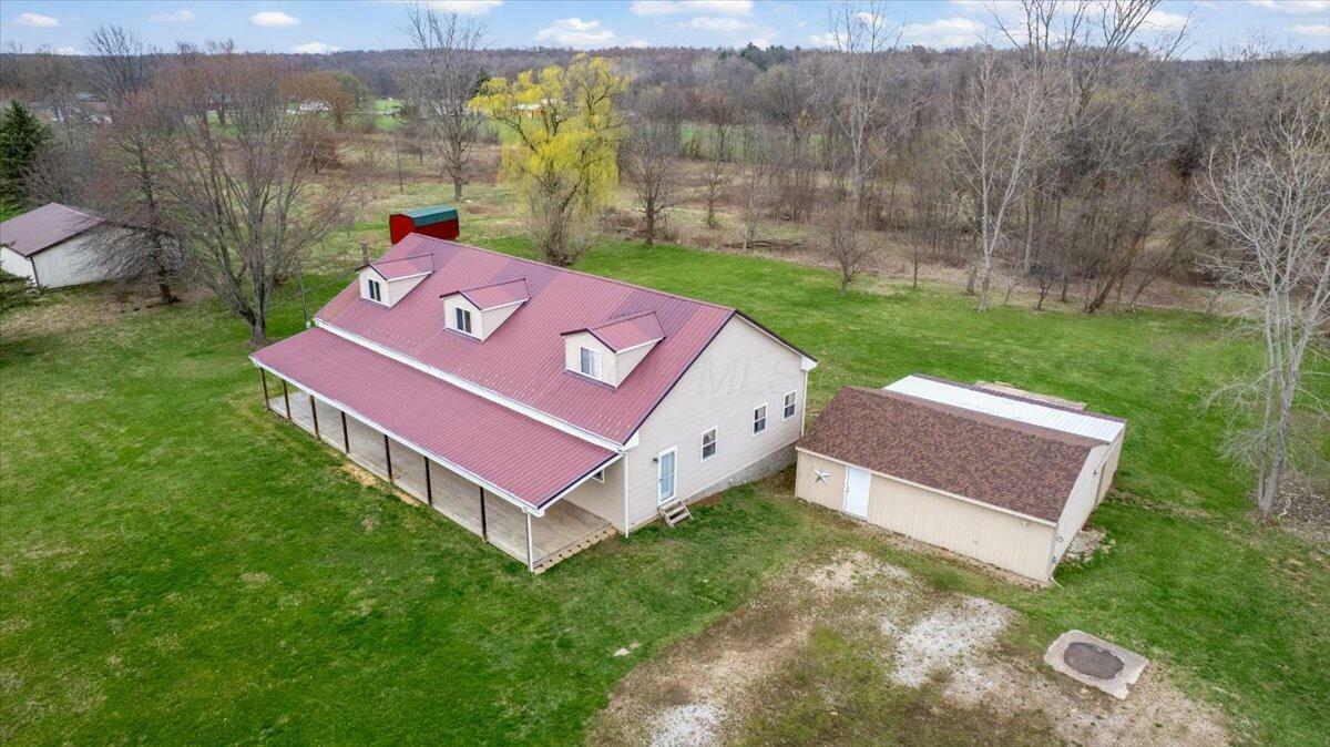 Property Photo: 1721 County Road 24 OH 43334