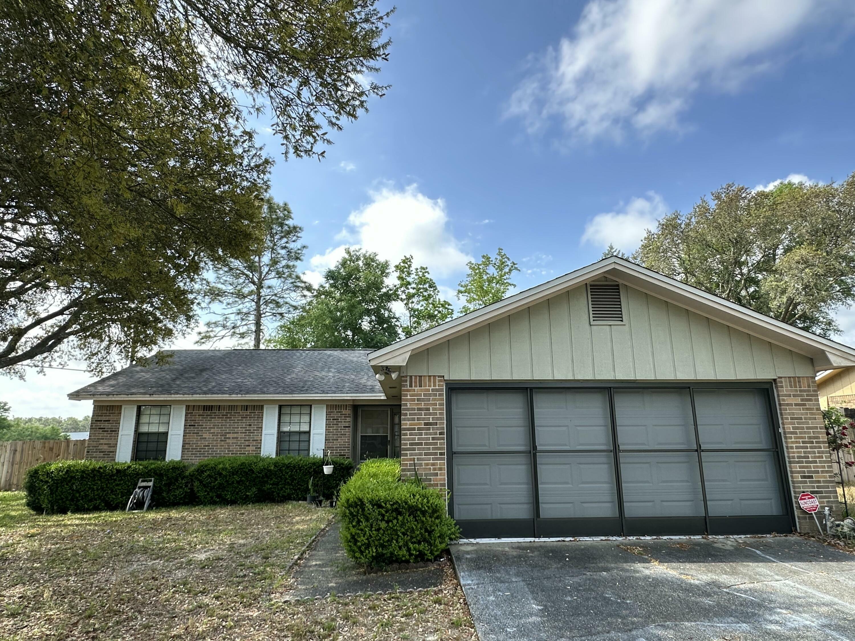 101 Campbell Avenue  Crestview FL 32536 photo