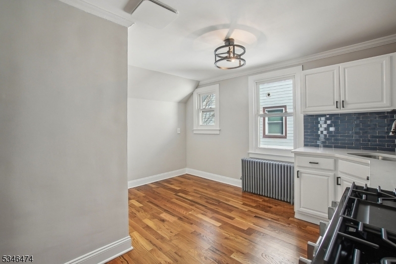 72 Van Ness Ter  Maplewood Twp. NJ 07040 photo