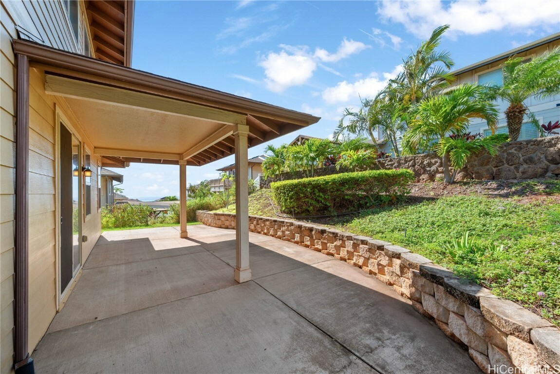 Property Photo: 92-832 Puhoho Street HI 96707