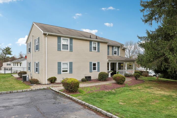 135 Rose Road  West Nyack NY 10994 photo