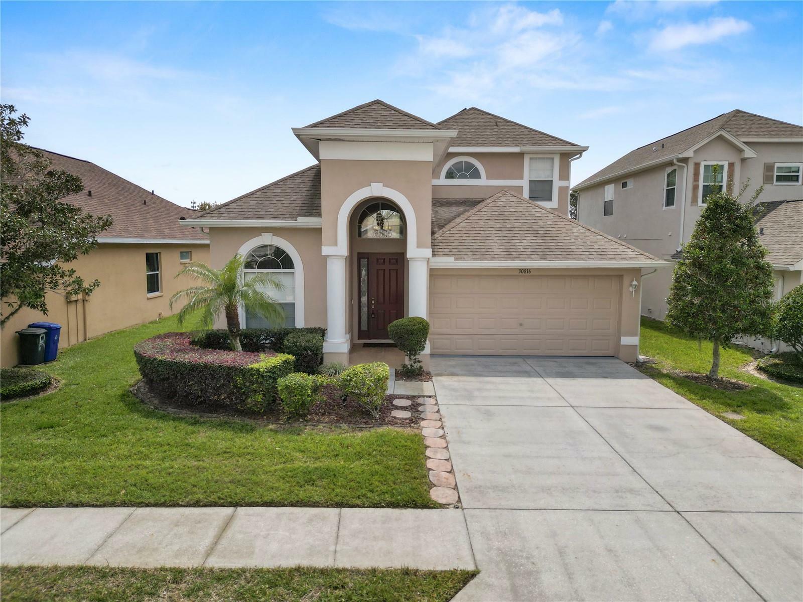 Property Photo: 30816 Pumpkin Ridge Drive FL 33543