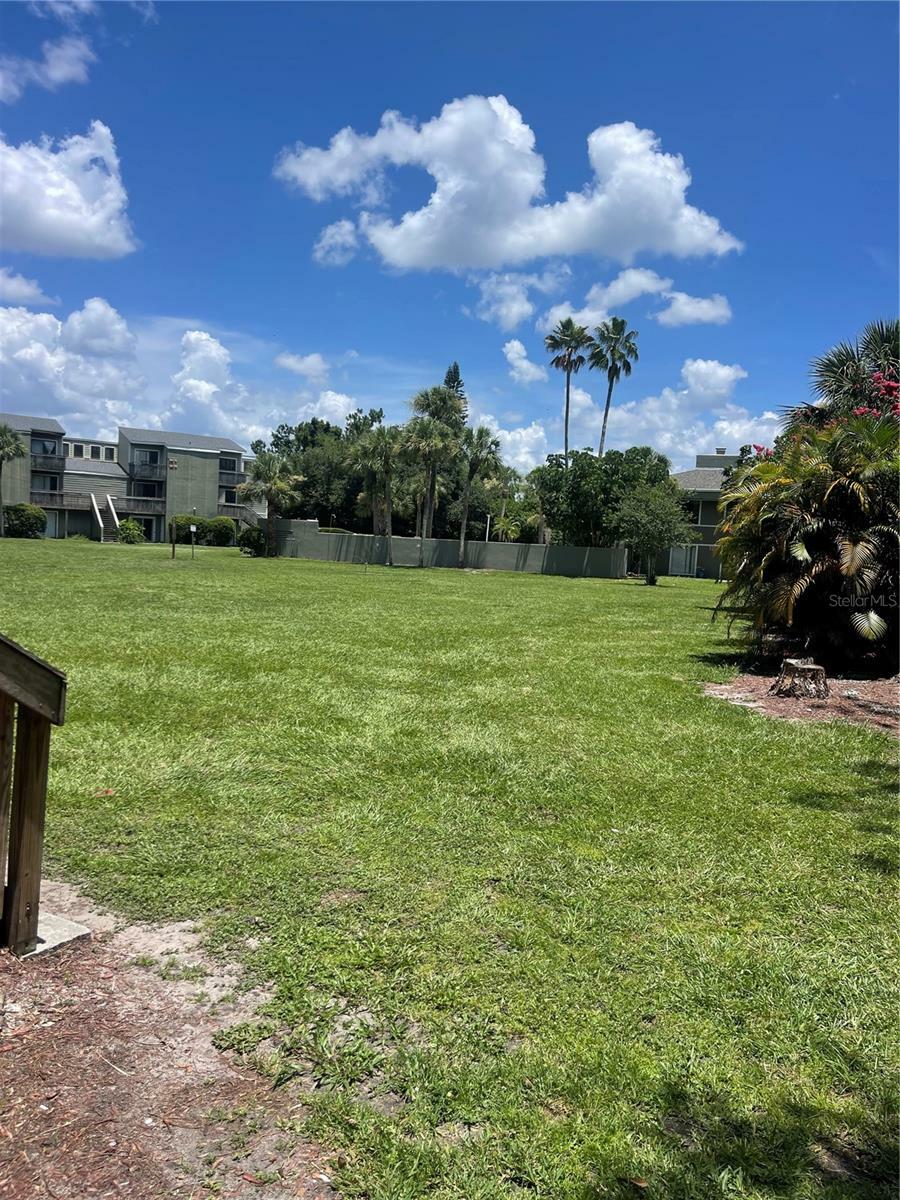 Property Photo:  293 Scottsdale Square 293  FL 32792 
