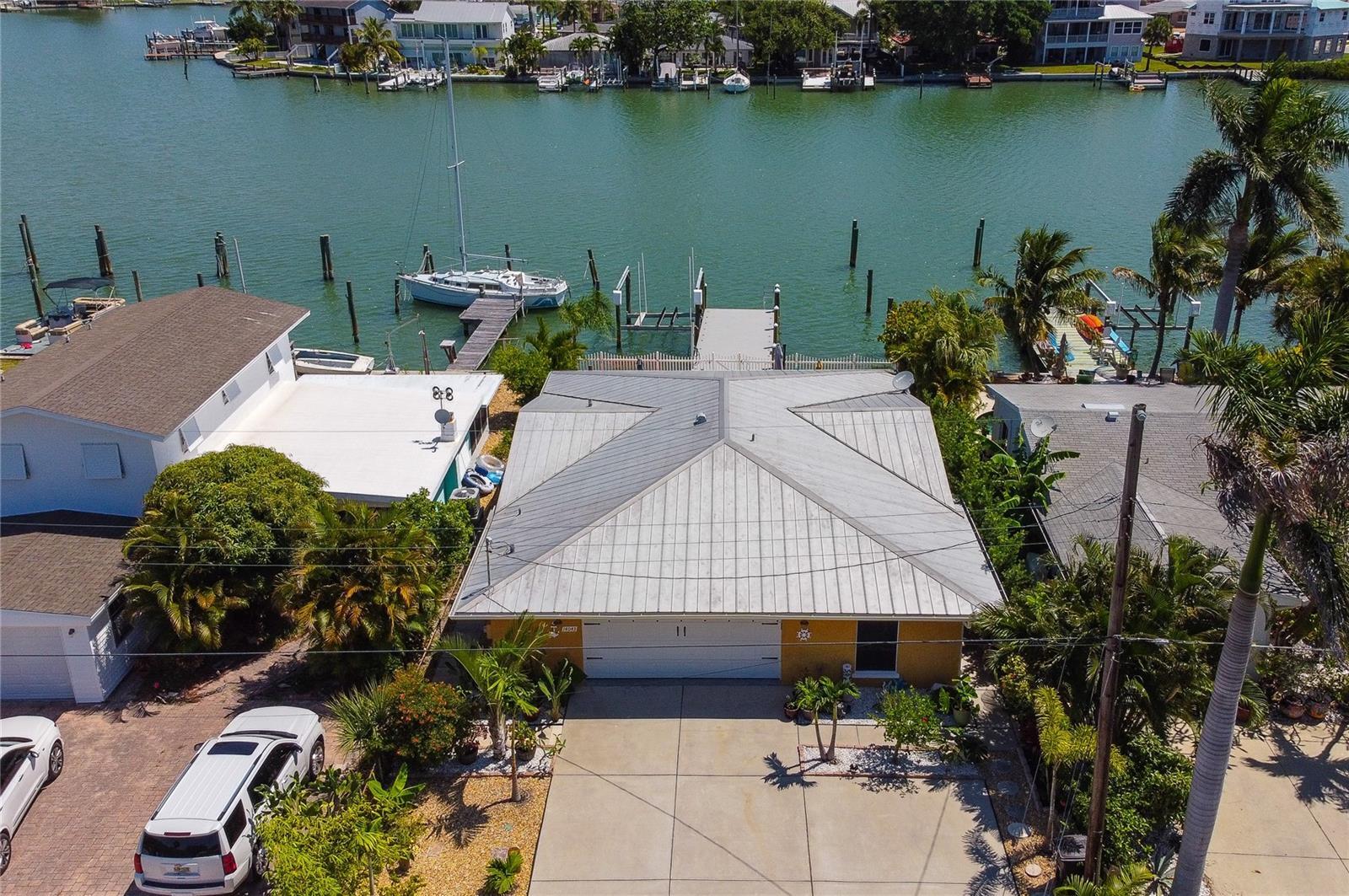 Property Photo: 14043 E Parsley Drive FL 33708