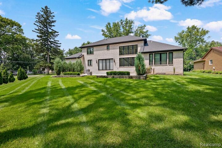 Property Photo: 29135 Scotten Street MI 48336 5565