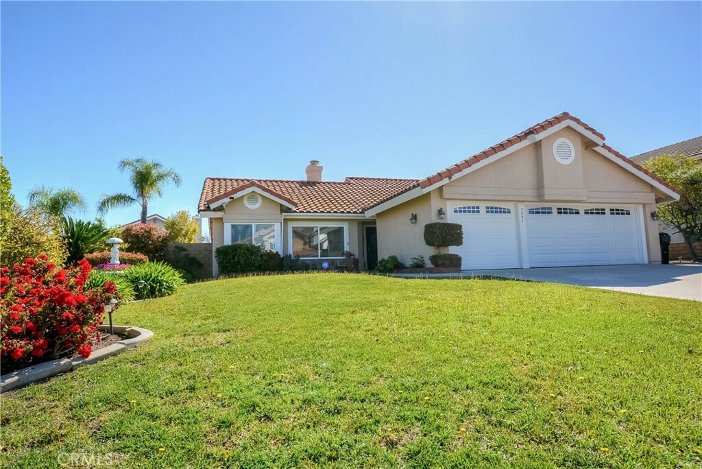 Property Photo: 2241 Via Pacifica CA 92882