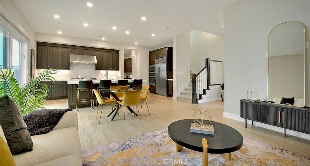 Property Photo:  114 Source  CA 92618 