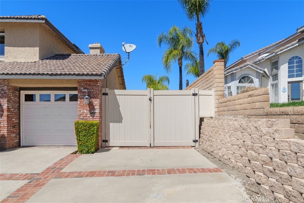 Property Photo: 39545 Copper Craft Drive CA 92562