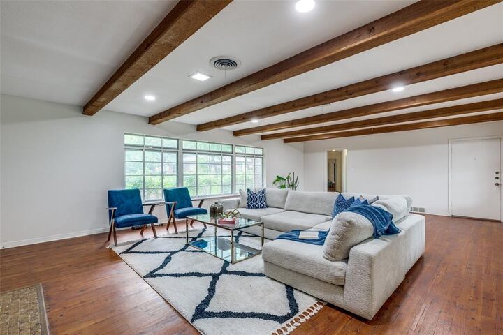 1901 Bluebird Avenue  Fort Worth TX 76111 photo
