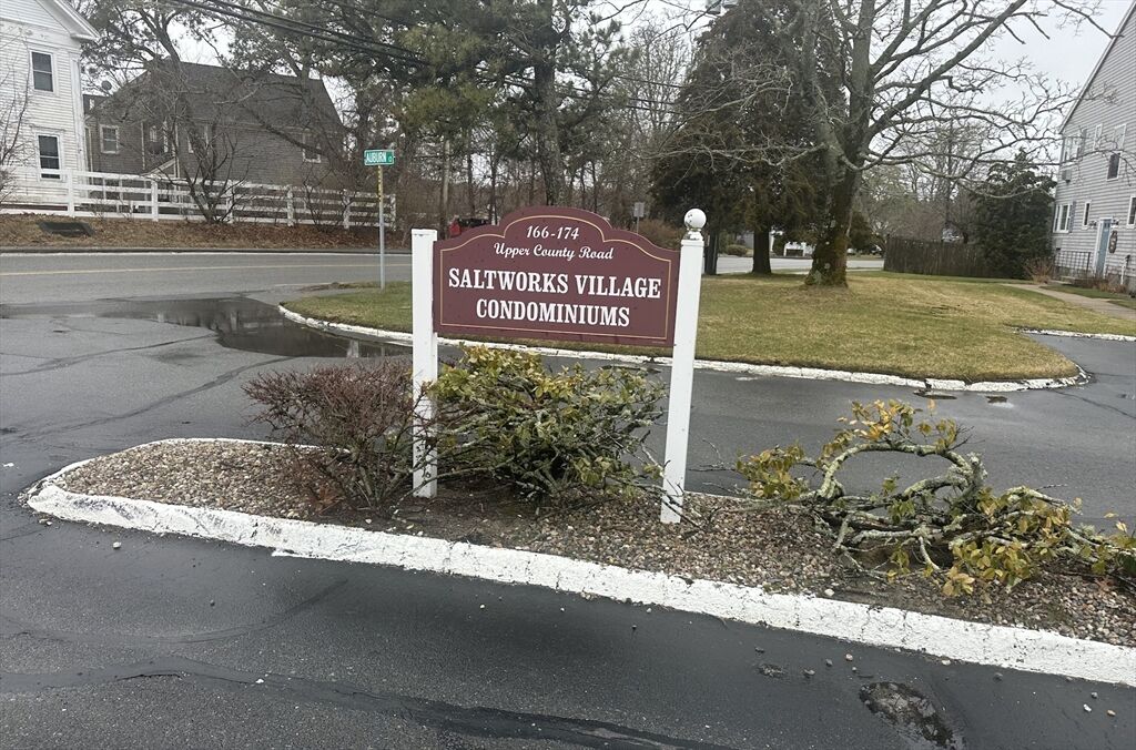 Property Photo:  166 Upper County Road 1-1  MA 02639 