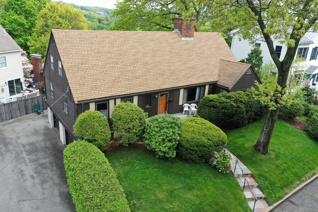 10 Wyola Prospect  Waltham MA 02451 photo
