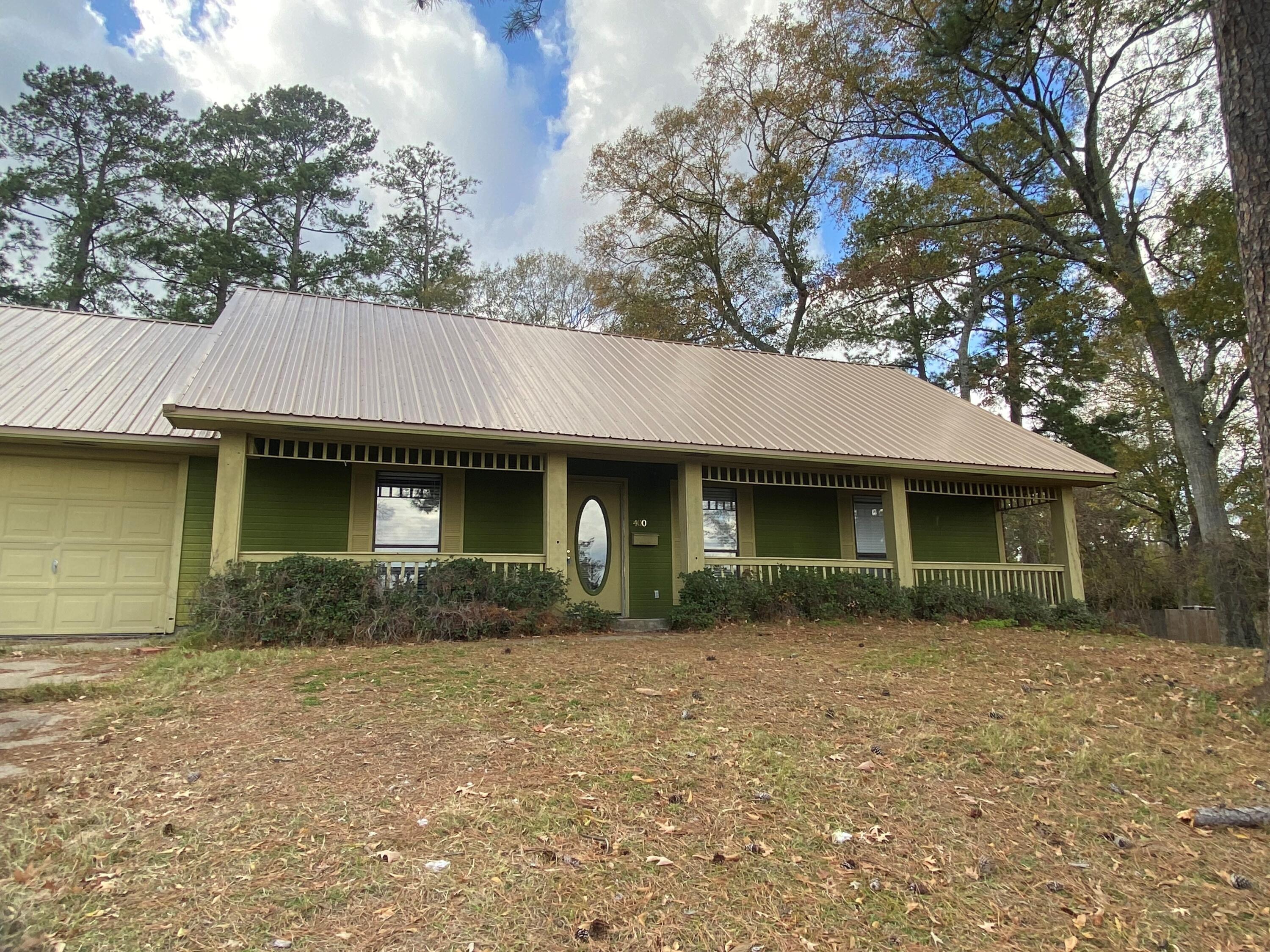 400 S 7th St  Leesville LA 71446 photo