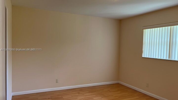 Property Photo:  8060 Fairview Dr 208  FL 33321 