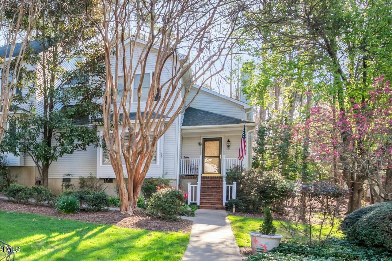 Property Photo: 515 Swim &Amp Croquet NC 27312