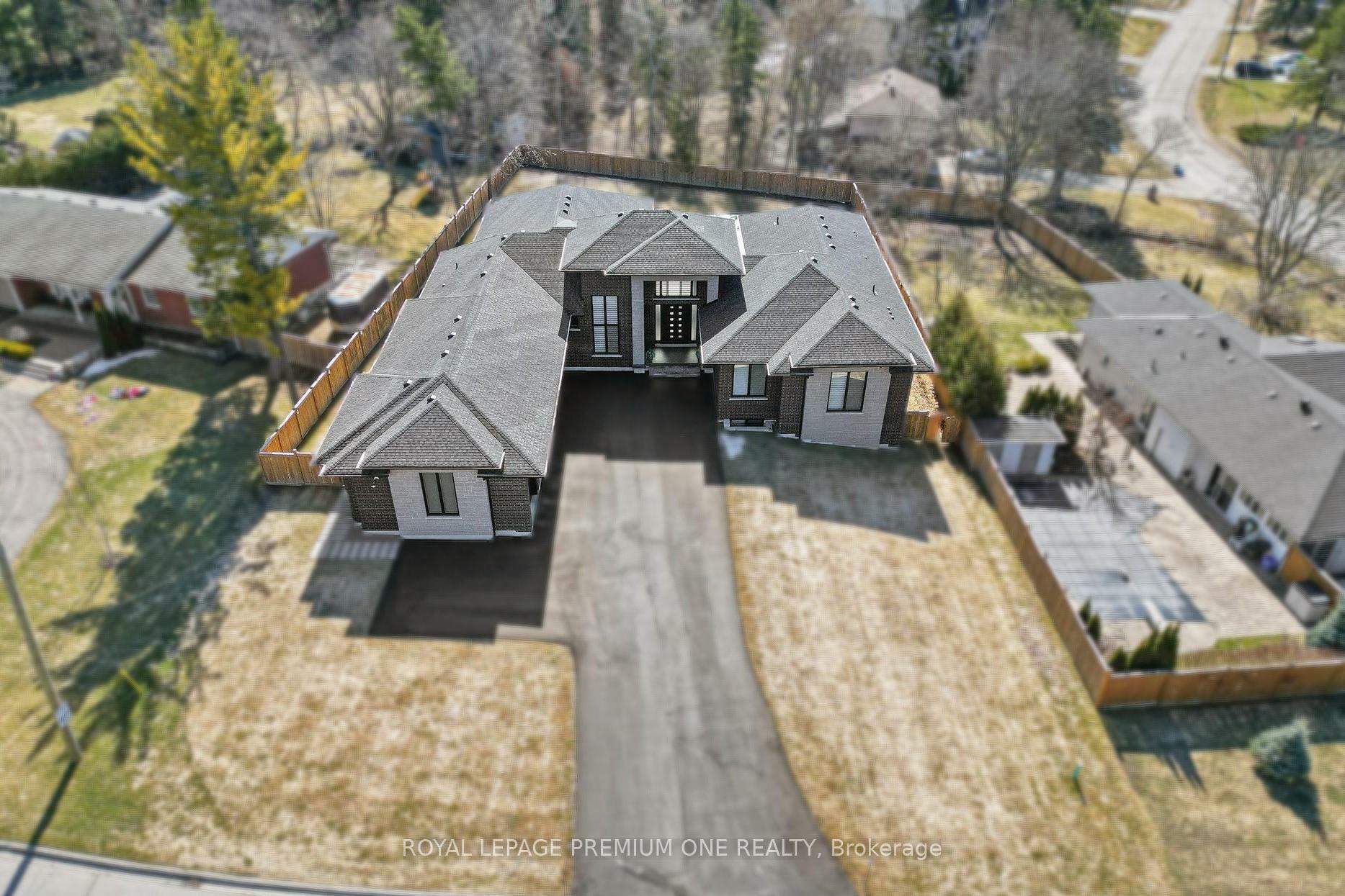 Property Photo: 11 Hollywood Crescent ON L0G 1N0