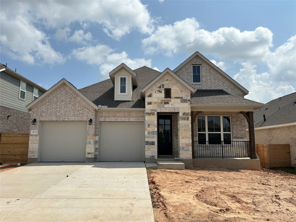 Property Photo: 8213 Grenadier Drive TX 78738