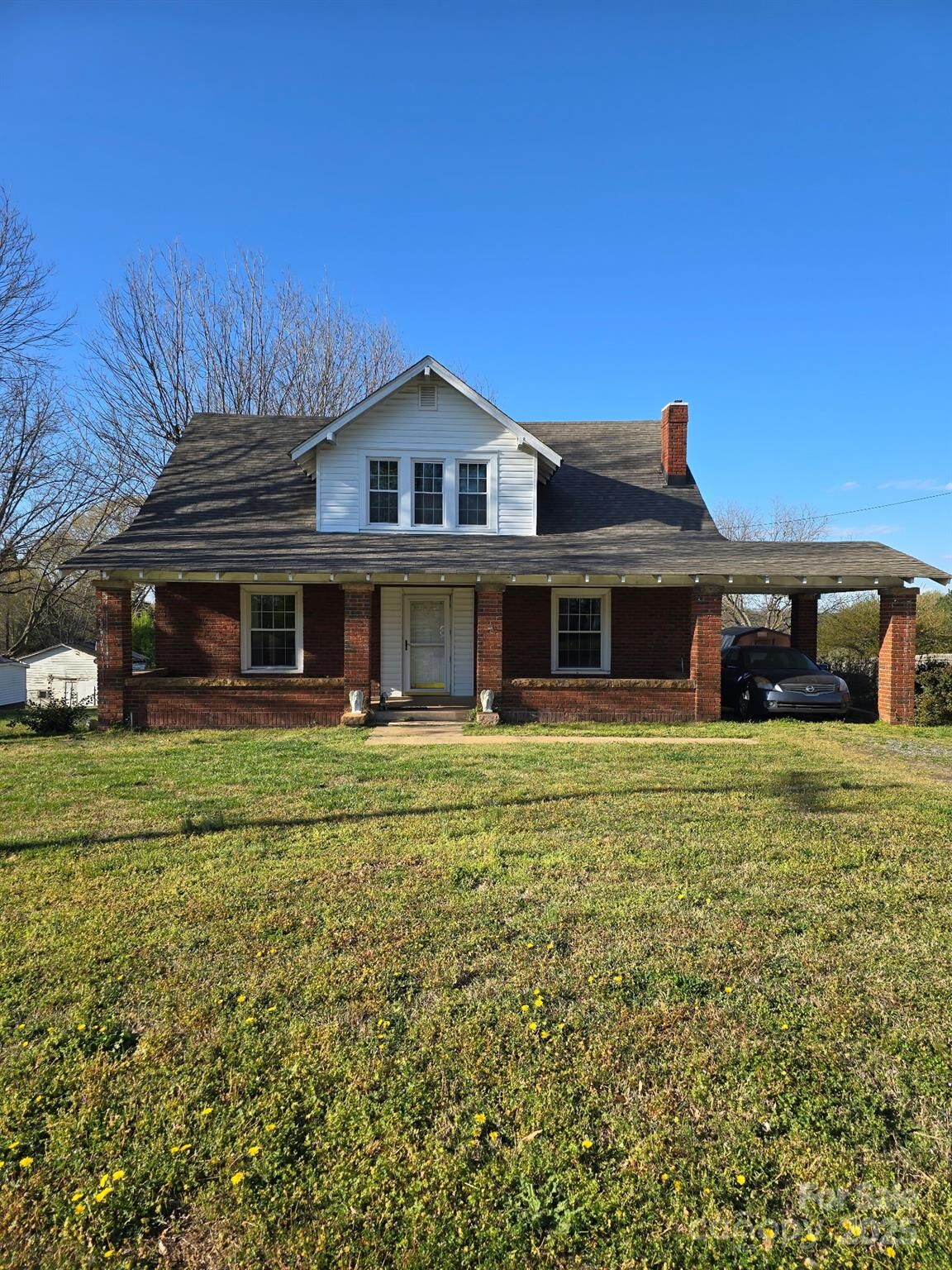 Property Photo:  307 Gold Hill Avenue  NC 28138 