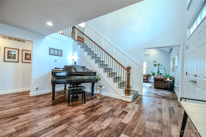 Property Photo: 1955 Kresswood Circle OH 45429