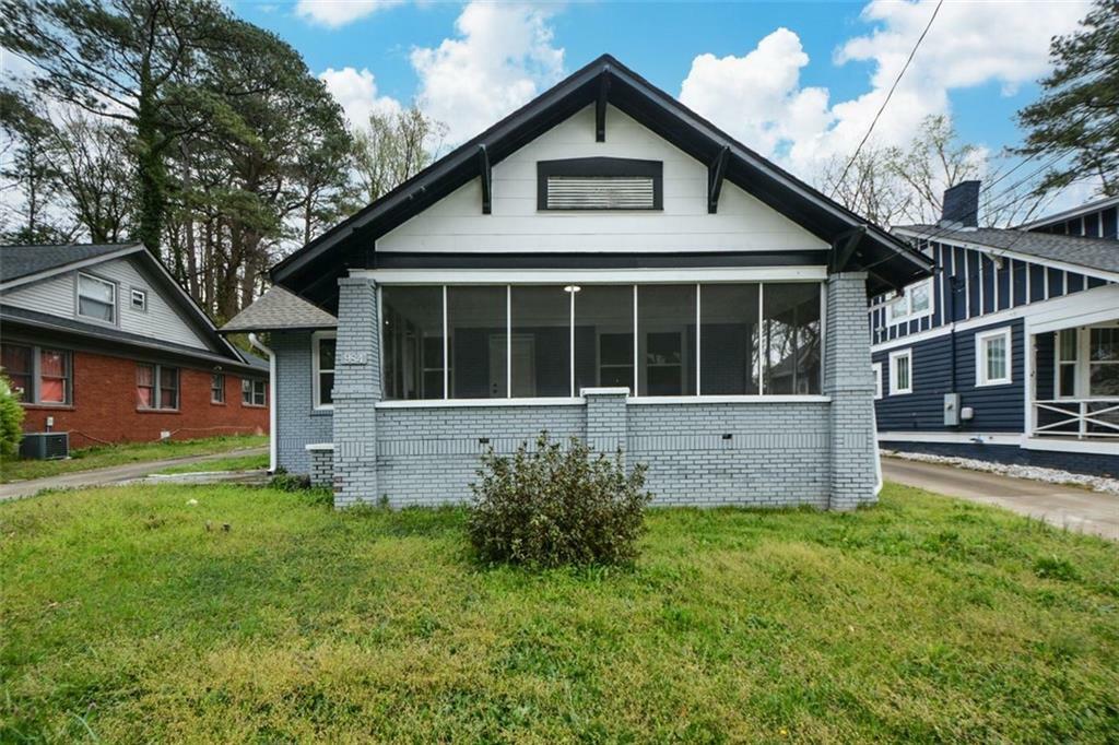 Property Photo: 984 Cascade Road SW GA 30311