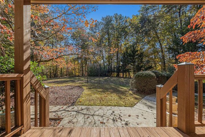 Property Photo: 925 Horseshoe Bend Road GA 30533