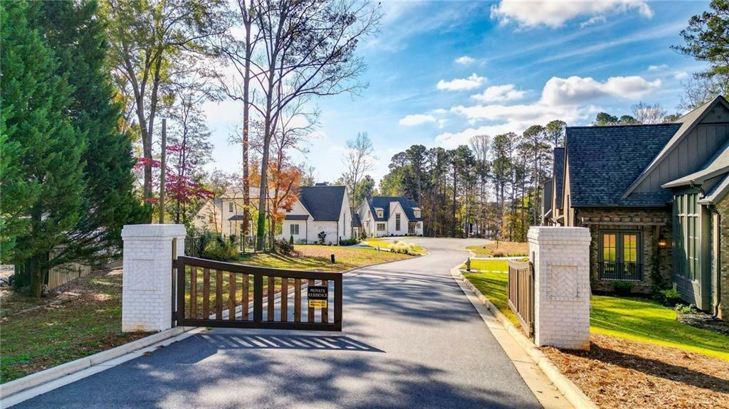 Property Photo: 4416 Lakeview Court GA 30101