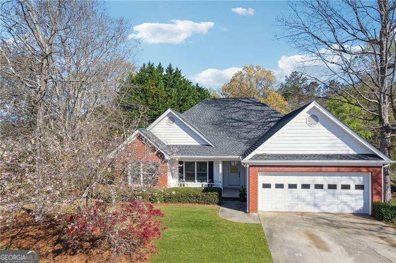 Property Photo:  115 Dearing Woods Way  GA 30014 
