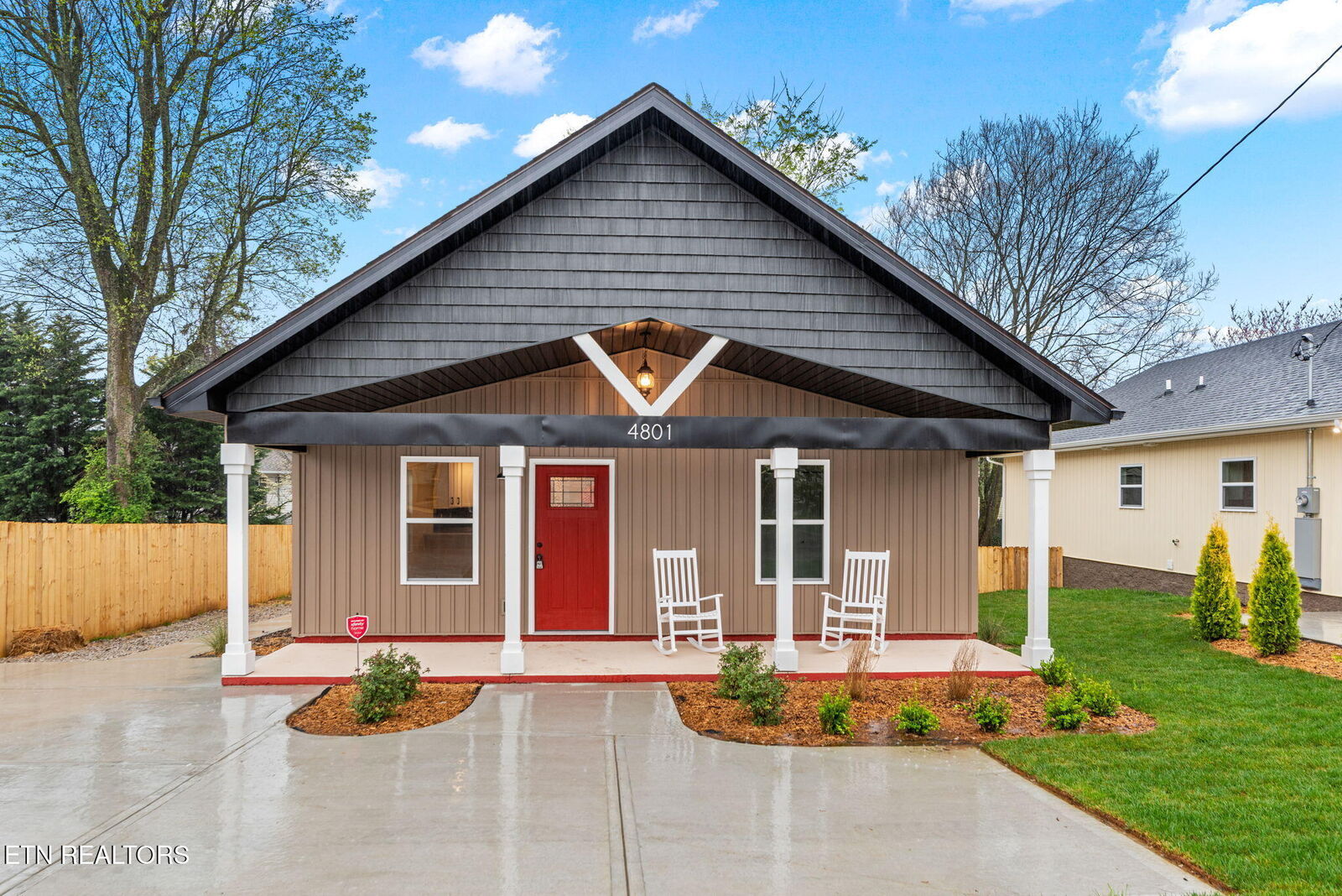 Property Photo:  4801 Rowan Rd  TN 37912 