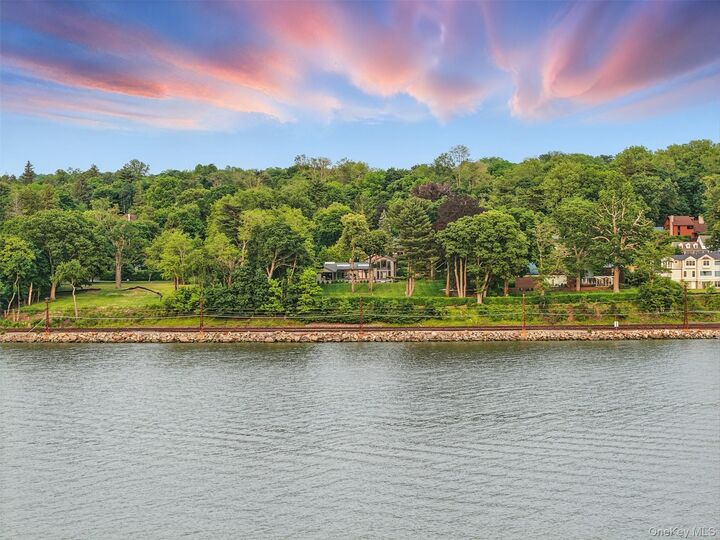 Property Photo: 30 Half Moon Lane NY 10533