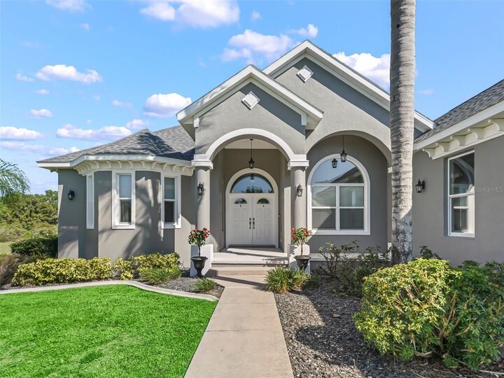 Property Photo:  13945 SE 156th Lane  FL 32195 