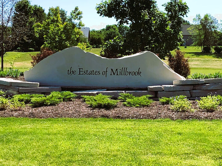 Property Photo: 15751 S Stonewall Drive IL 60541