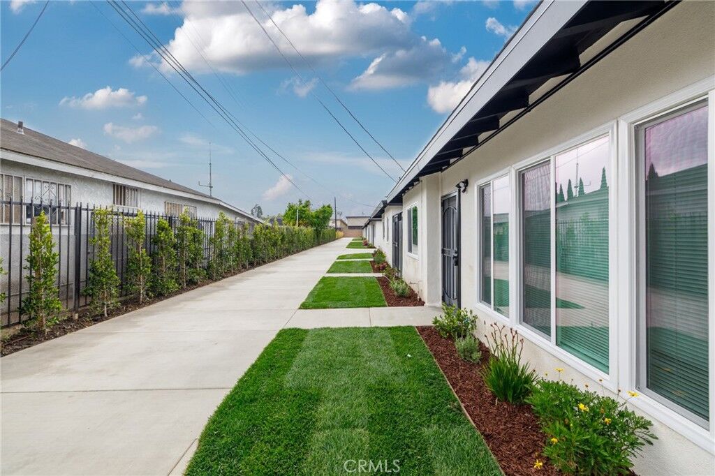 Property Photo: 13933 Doty CA 90250