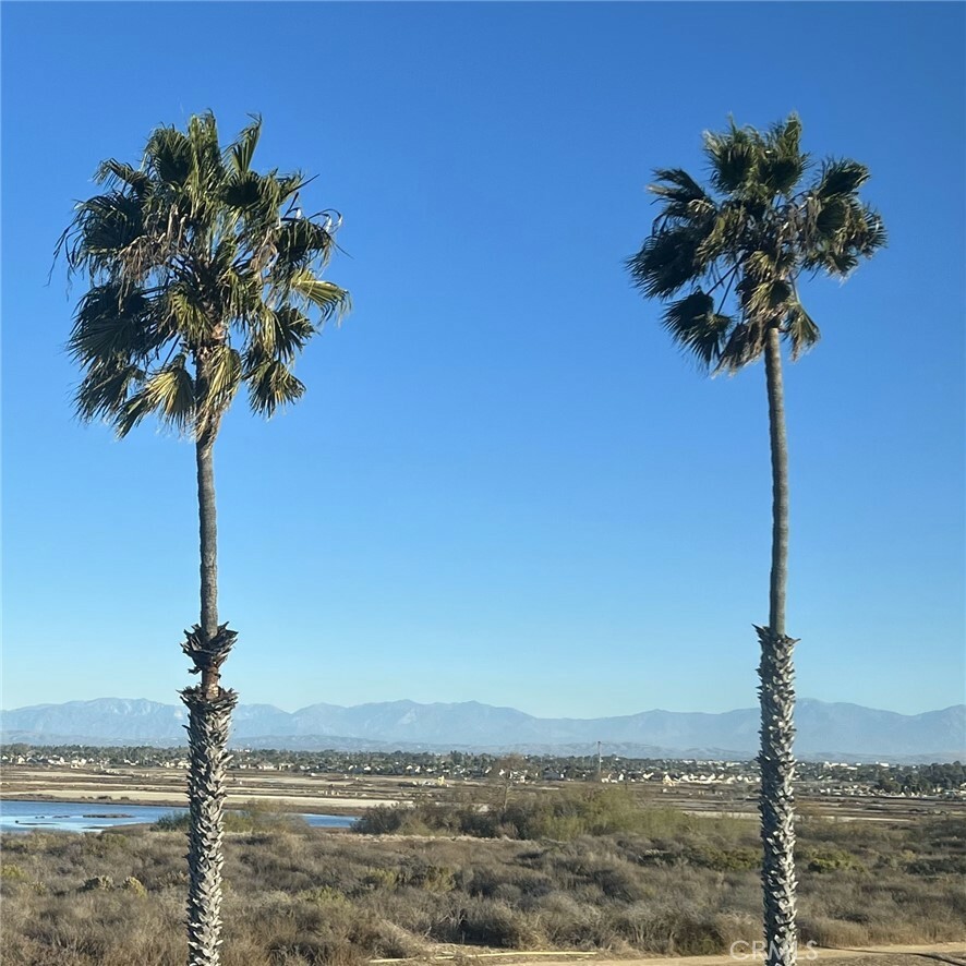 Property Photo: 19243 Seabrook Lane CA 92648