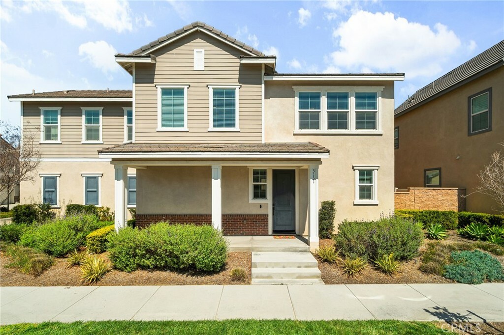 Property Photo: 3131 E Painted Crescent Street CA 91762
