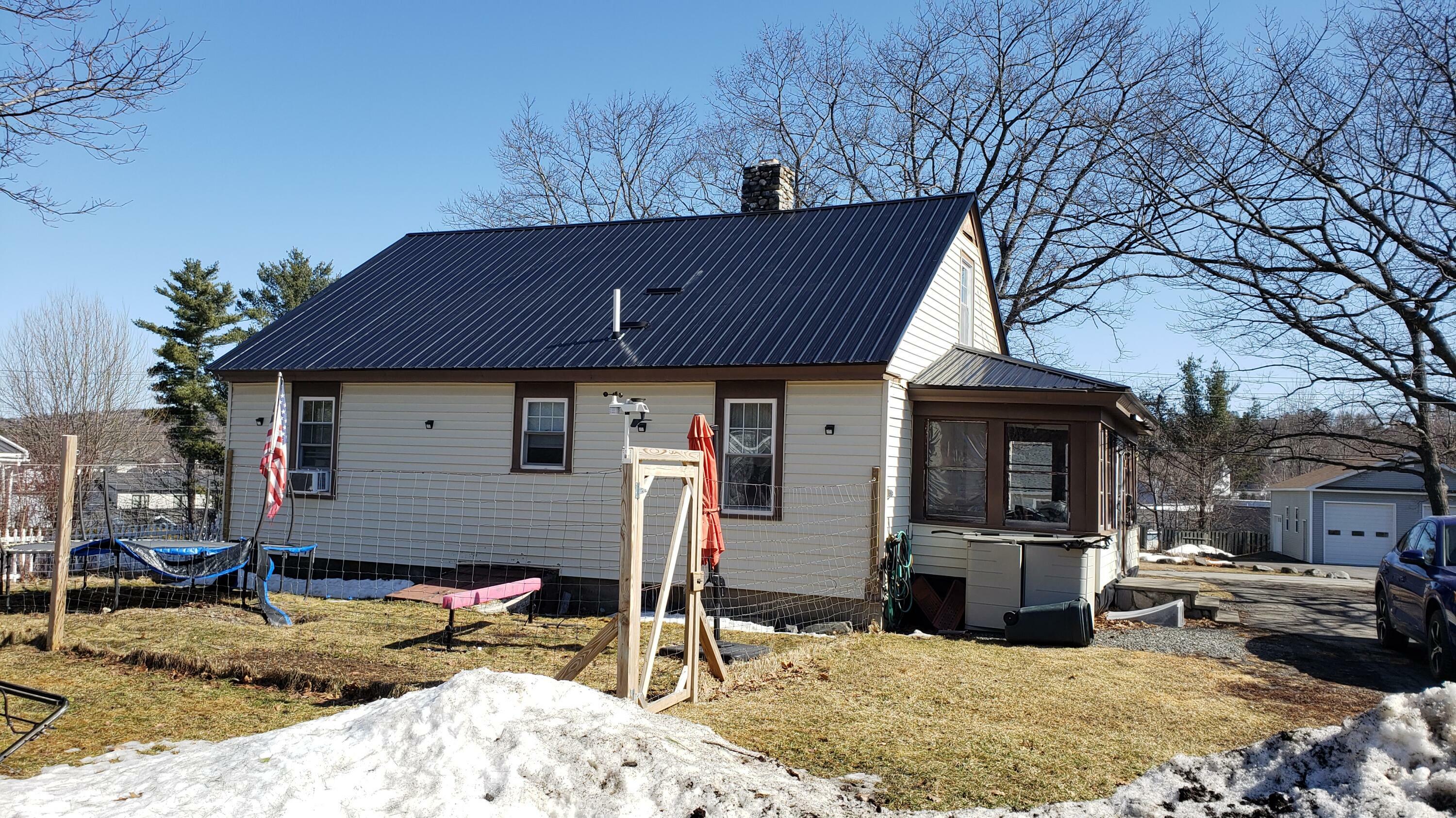 Property Photo: 26 Eveleth Hill ME 04441