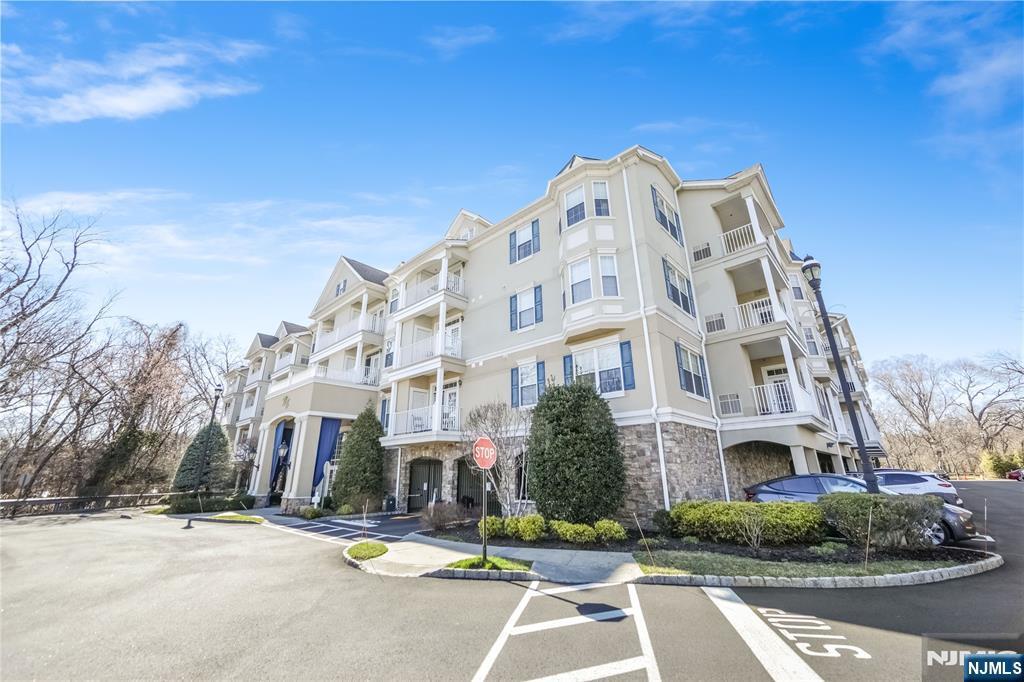 Property Photo: 175 Rochelle Avenue 308 NJ 07662