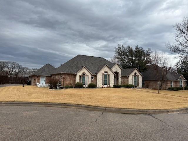 Property Photo: 1108 Regent Lane TX 75402