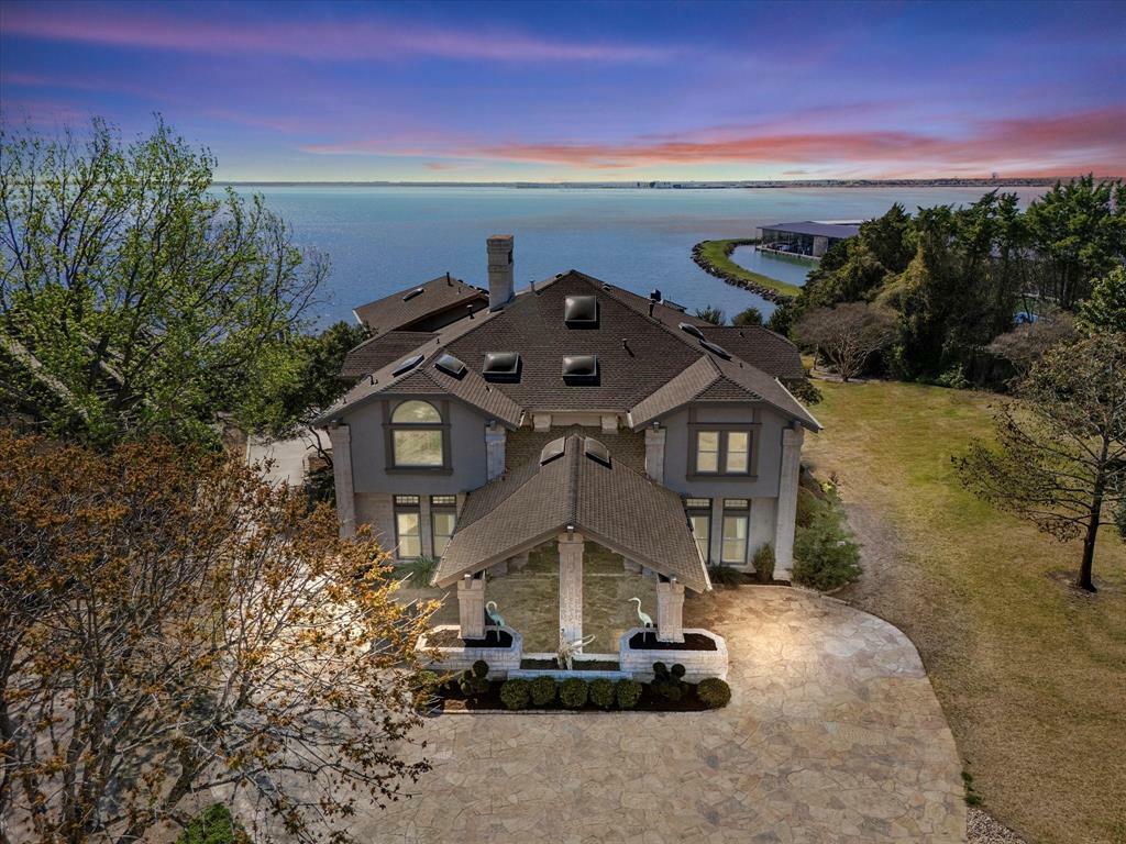Property Photo: 16 Lakeway Drive TX 75032