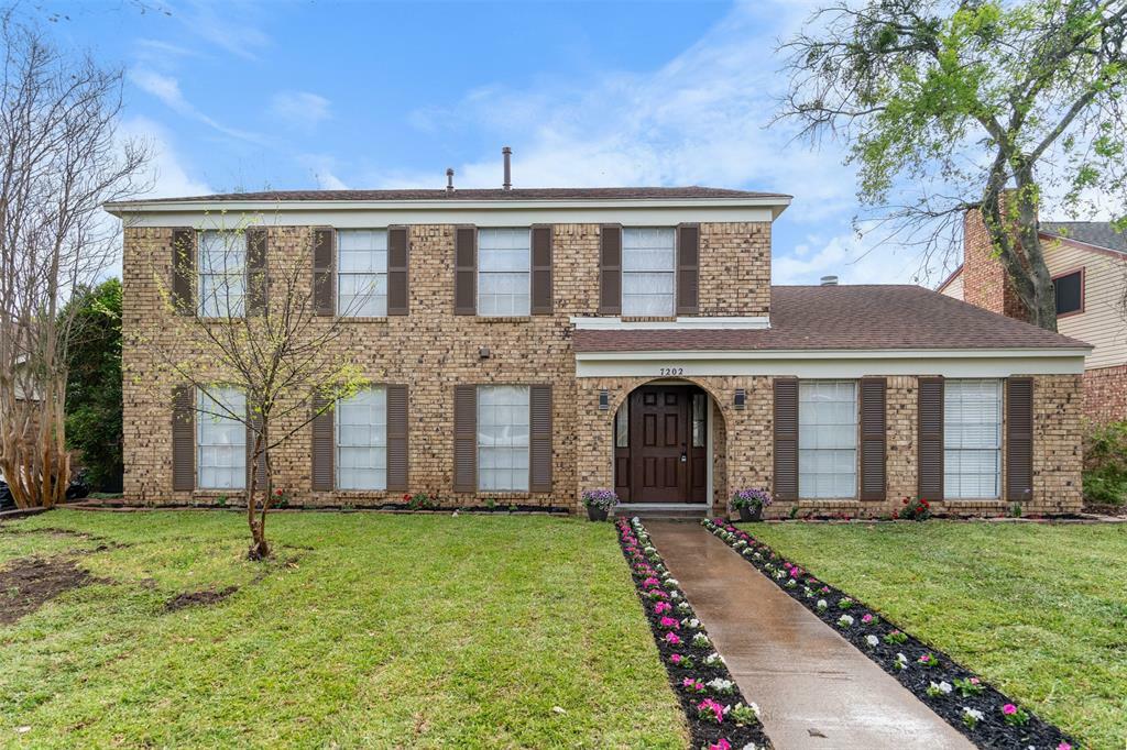 7202 Bayberry Lane  Dallas TX 75249 photo