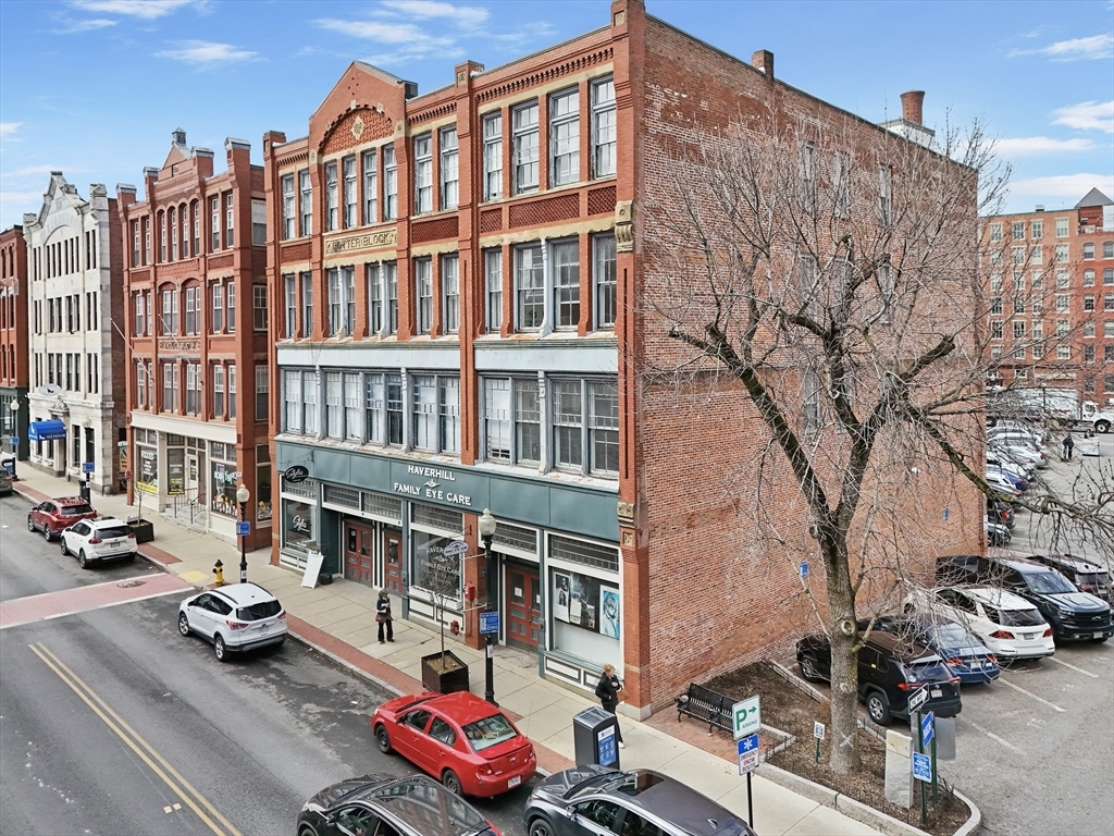 Property Photo: 57 Washington St 3A MA 01832
