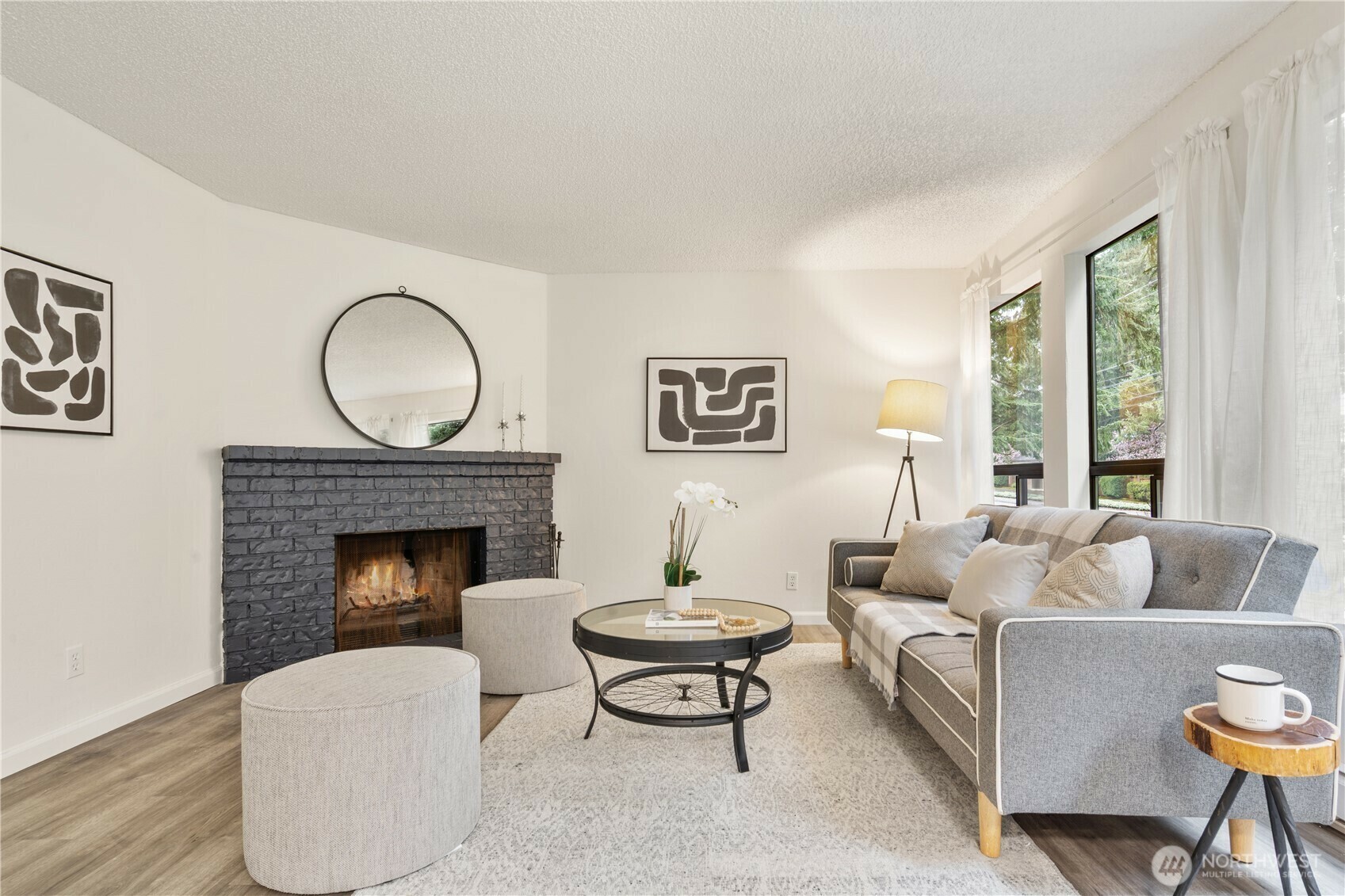 Property Photo: 1600 149 Place SE 2 WA 98007