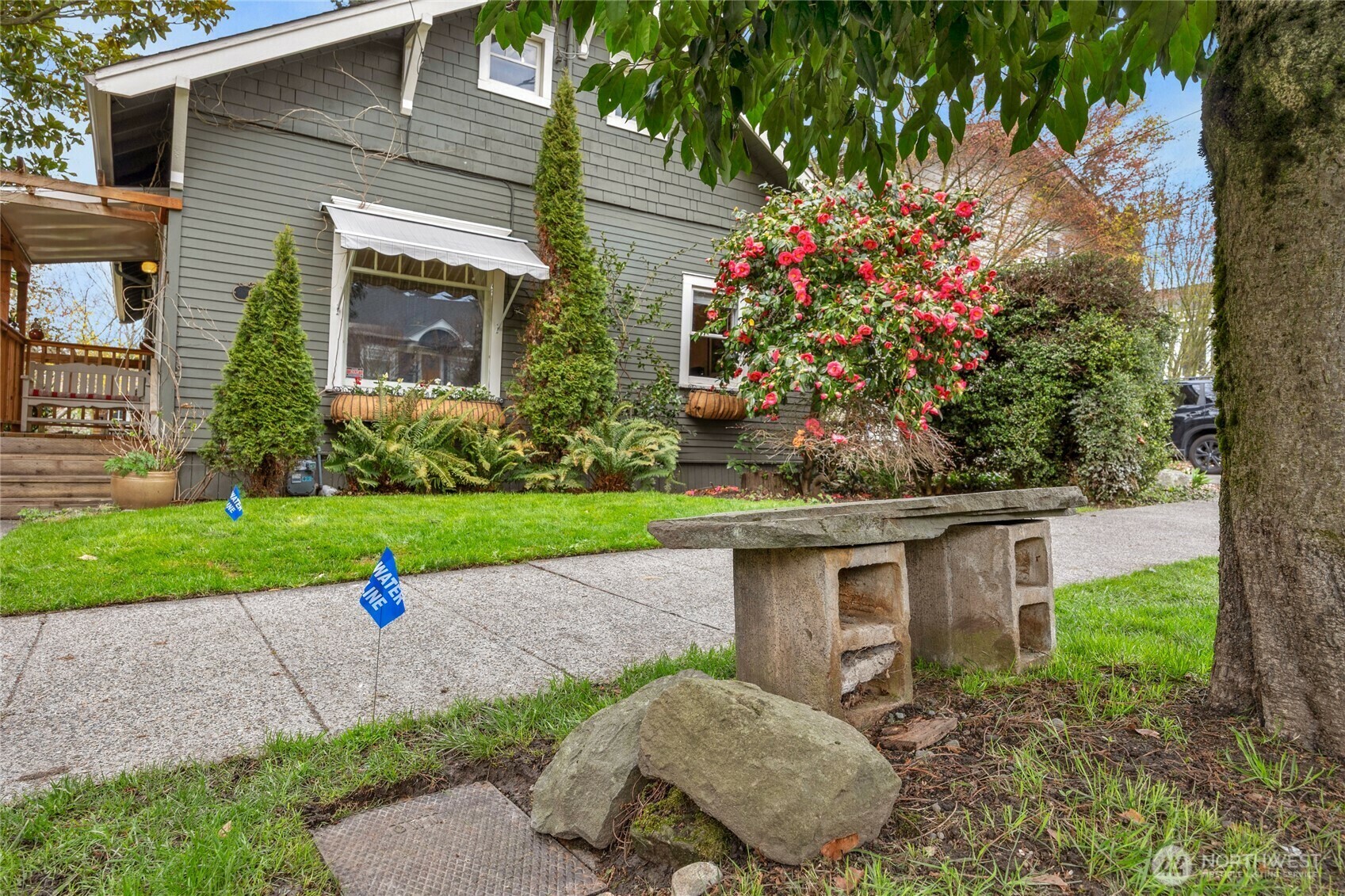 Property Photo: 6031 6th Avenue NW WA 98107