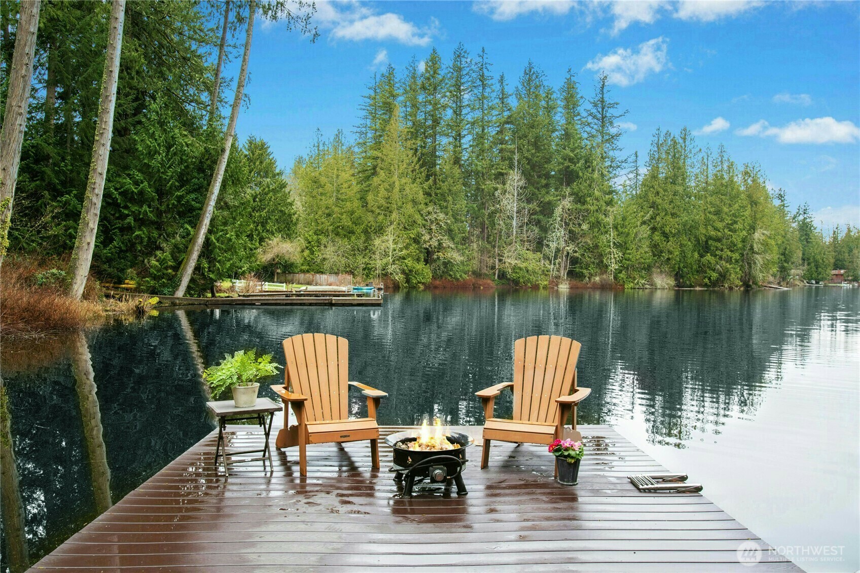 Property Photo: 25432 SE 28th Street WA 98075