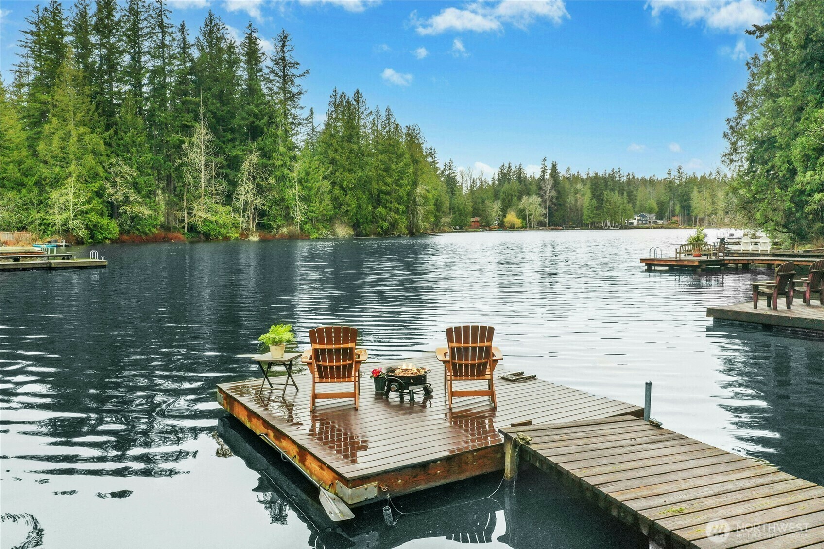 Property Photo:  25432 SE 28th Street  WA 98075 