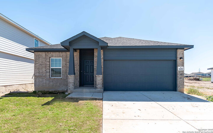 8438 Eyas Meadows  San Antonio TX 78222 photo