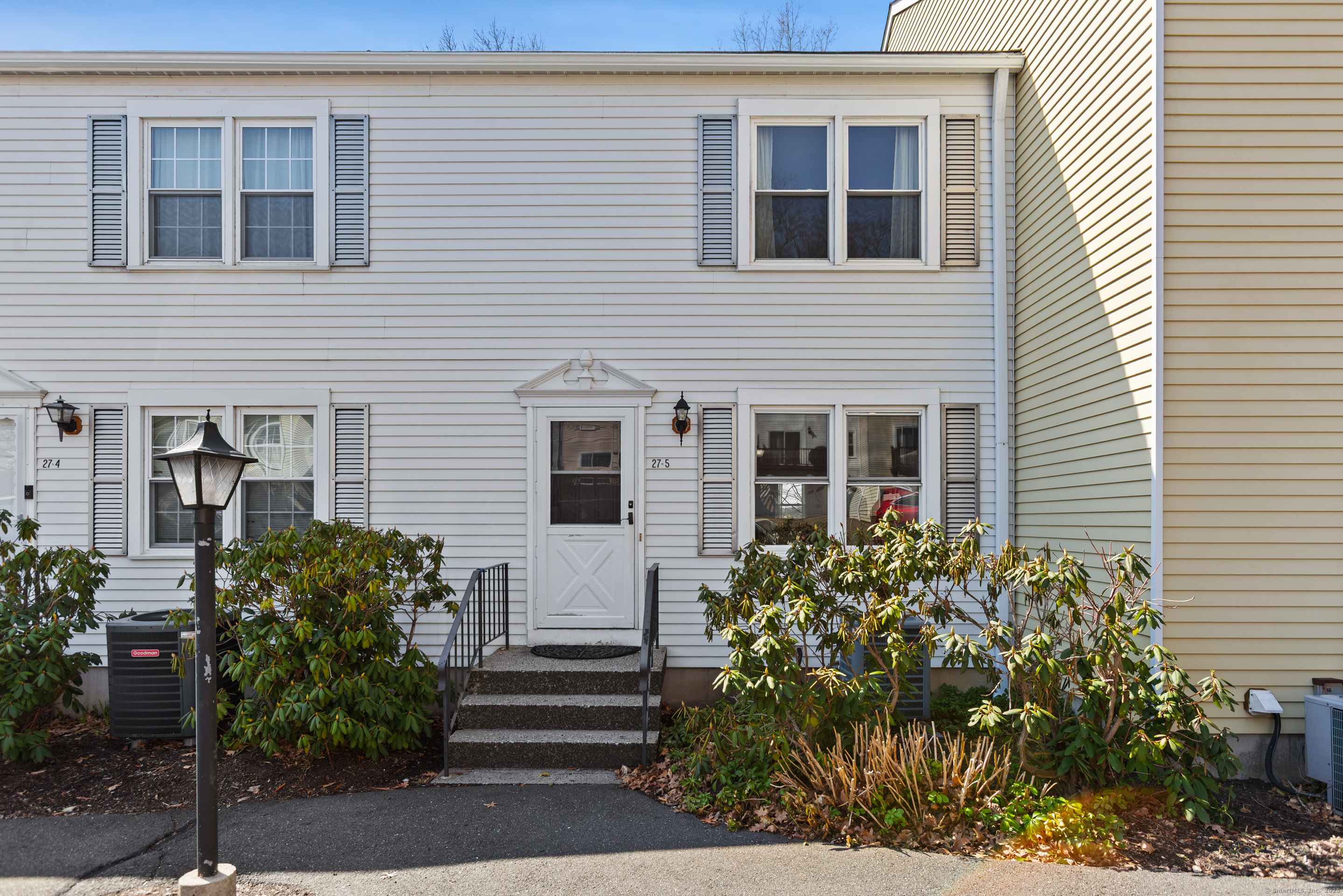 55 Mill Plain Road 27-5  Danbury CT 06811 photo