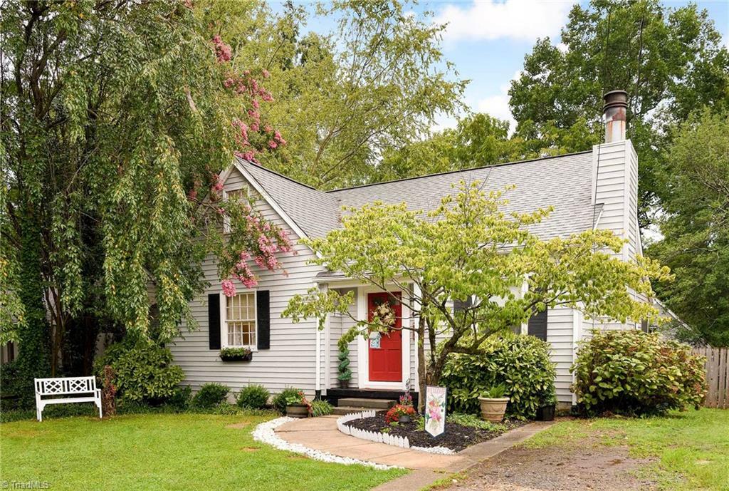 Property Photo:  1120 Melrose Street  NC 27103 