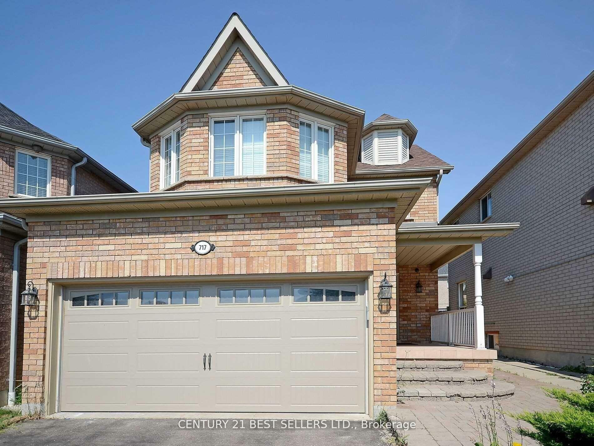 Property Photo: 717 Salinger Court Bsmt ON L5W 1L4