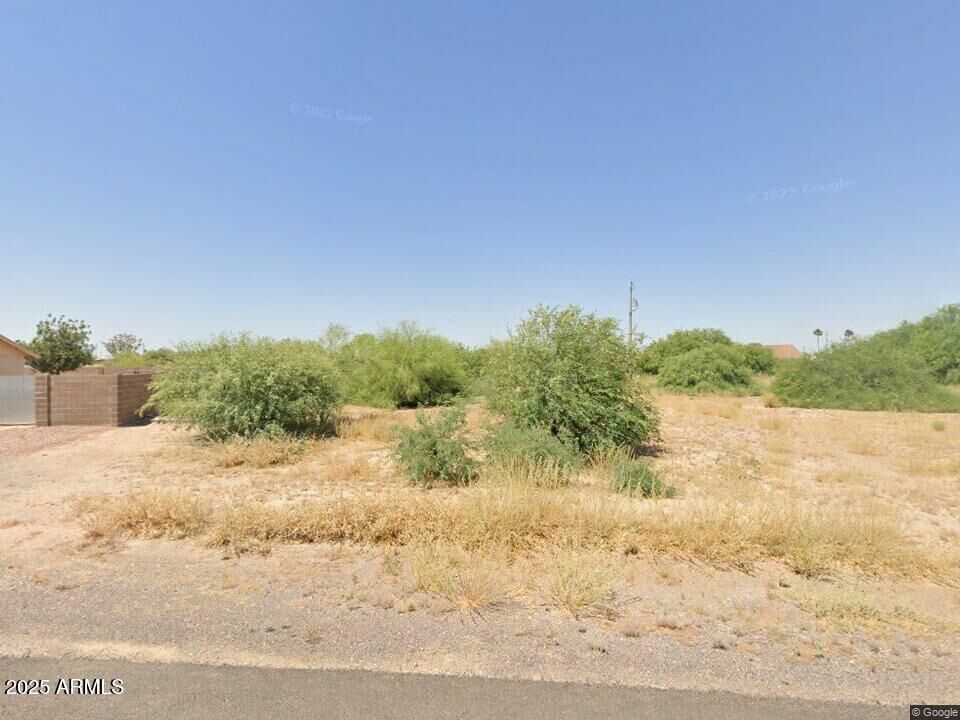 Property Photo: 4130 N Kioha Drive 17 AZ 85131
